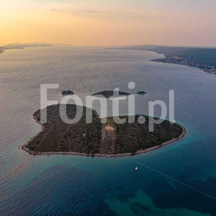 Croatia Chorwacja Wyspa Miłości Love Island.jpg - Fonti.pl