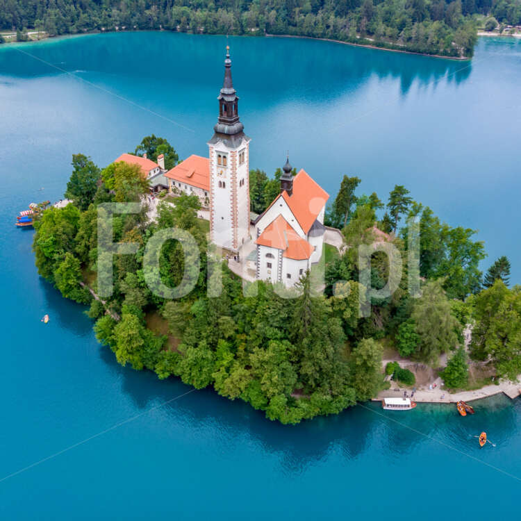 Jezioro Bled Słowenia kościół wyspa.jpg - Fonti.pl