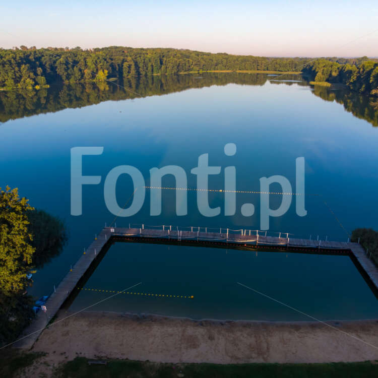 Jezioro Górznickie Górzno plaża.jpg - Fonti.pl