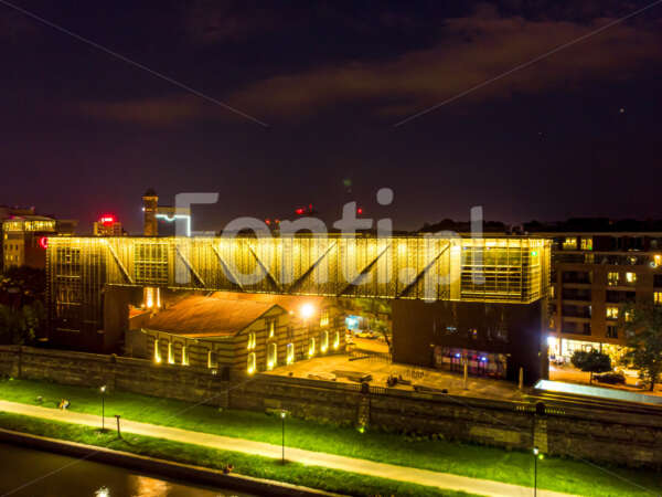 Kraków Cricoteka nocą.jpg - Fonti.pl