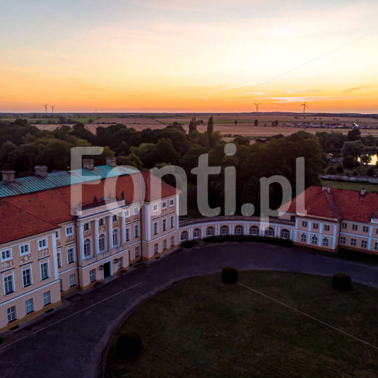 Pałac Pawłowice i oficyna zachód słońca.jpg - Fonti.pl