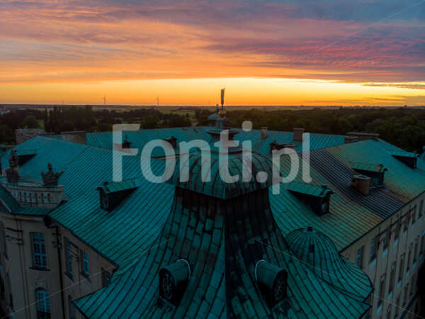 Rydzyna awesome sunrise.jpg - Fonti.pl