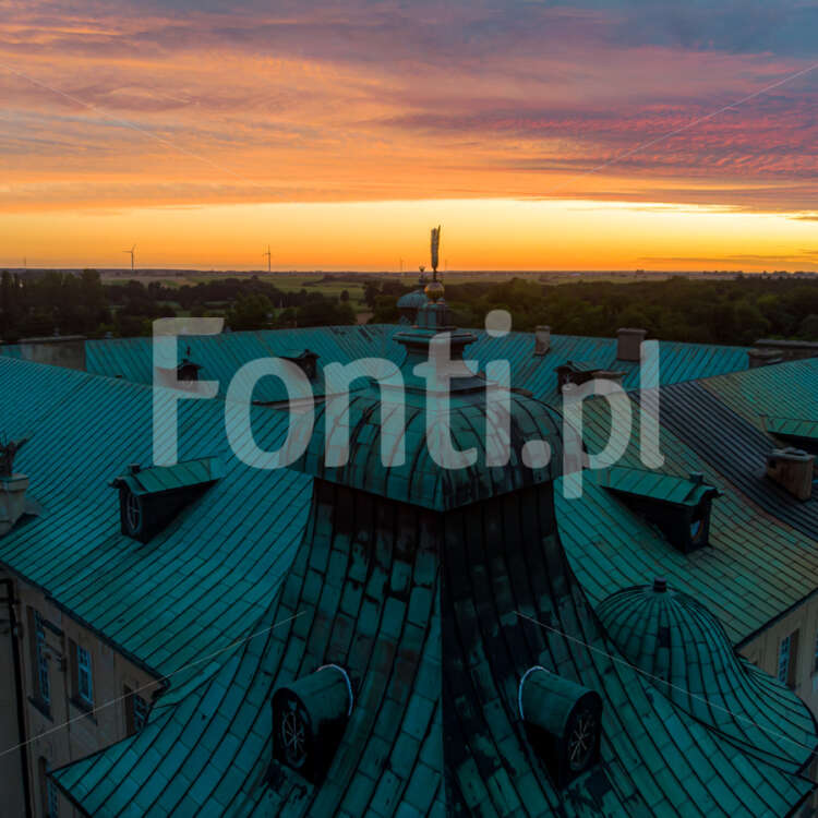 Rydzyna awesome sunrise.jpg - Fonti.pl