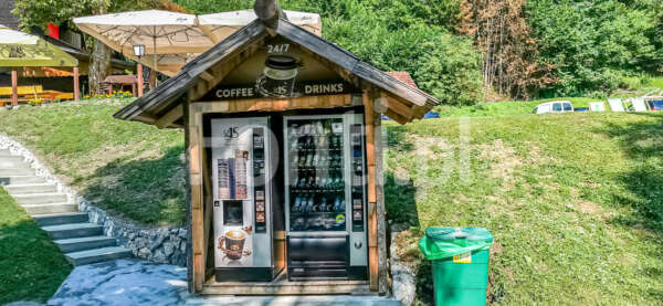 Vending machines Vintgar Słowenia.jpg - Fonti.pl
