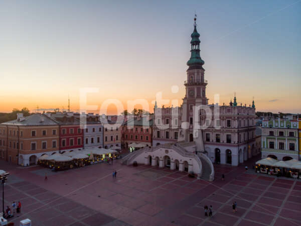 Zamość sunset.jpg - Fonti.pl