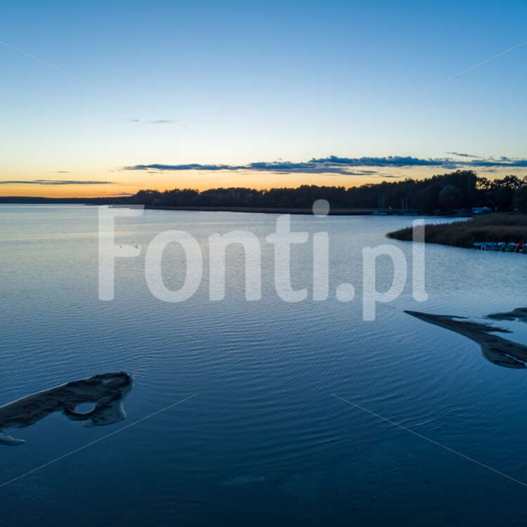 Widok na Jezioro Dominickie.jpg - Fonti.pl